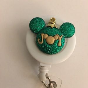 Disney Mouse ears green white 🎄💚 Badge Holder $10